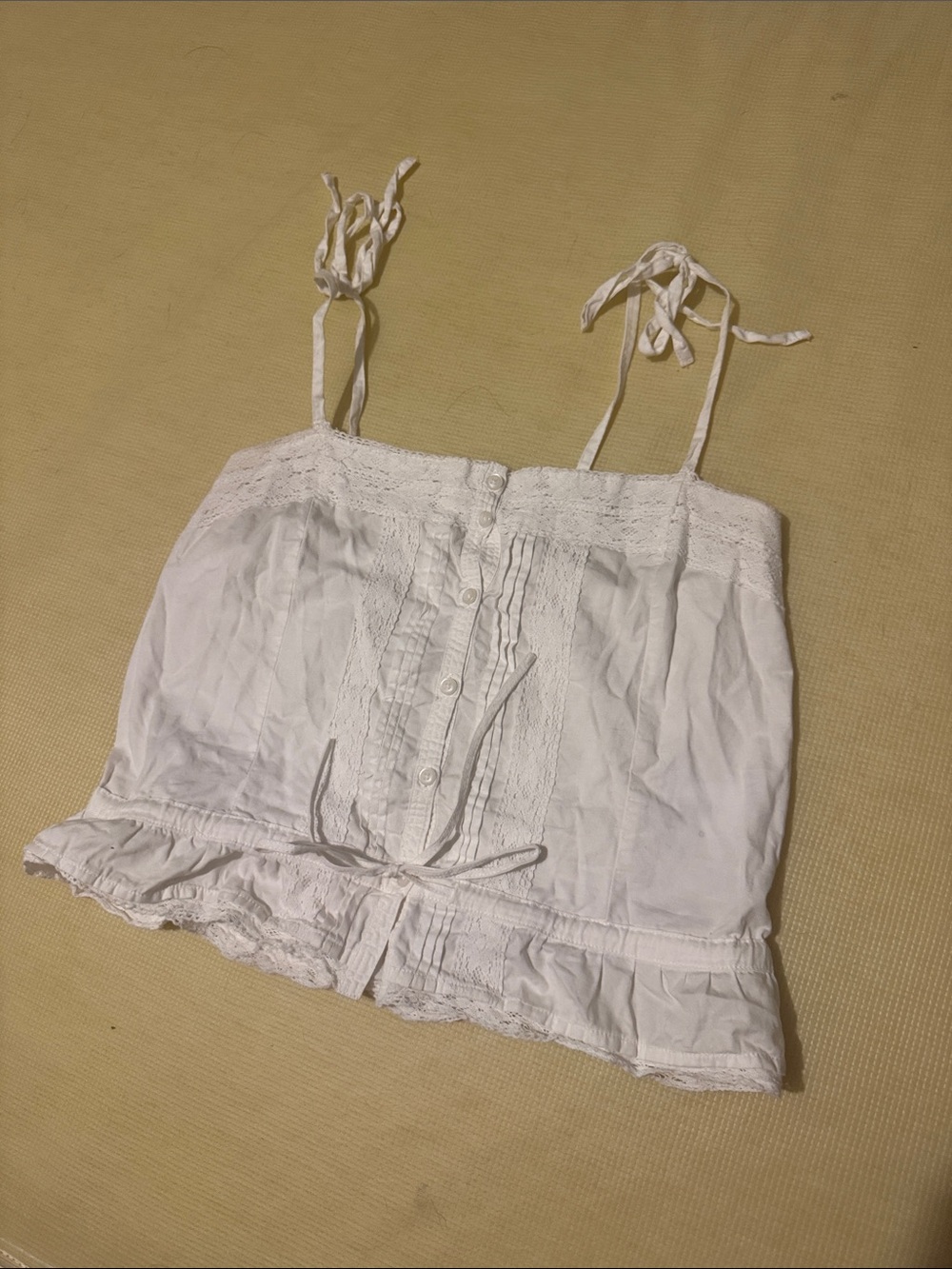 Brandy Melville Women’s White Lace-Trim Tie-Strap Camisole Top